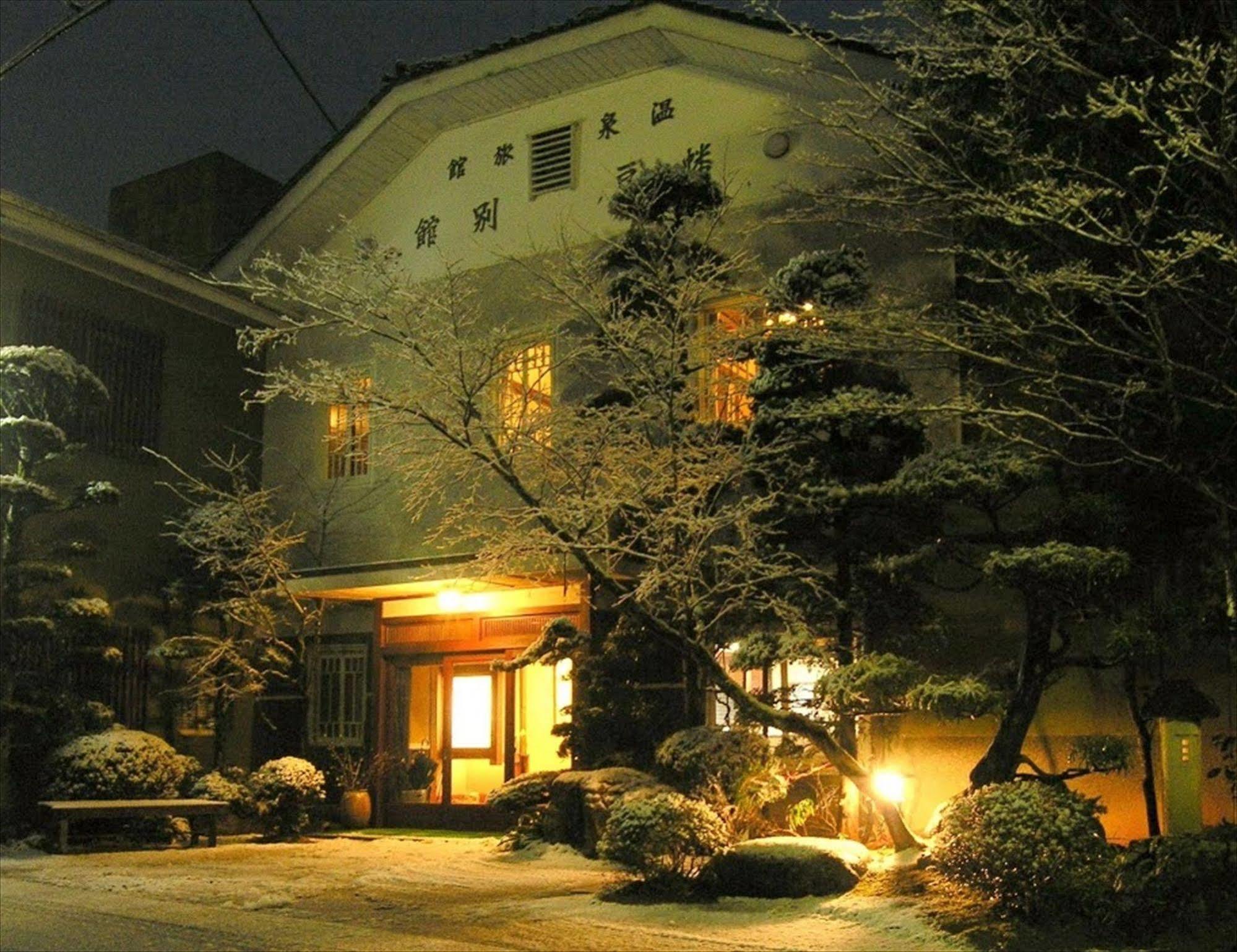 Hazu Bekkan Shinshiro Bagian luar foto